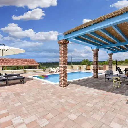 Stone Villa Jurenda