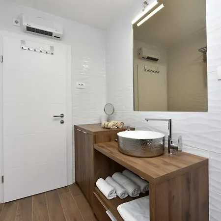 Villa Stone Villa Jurenda Sukošan